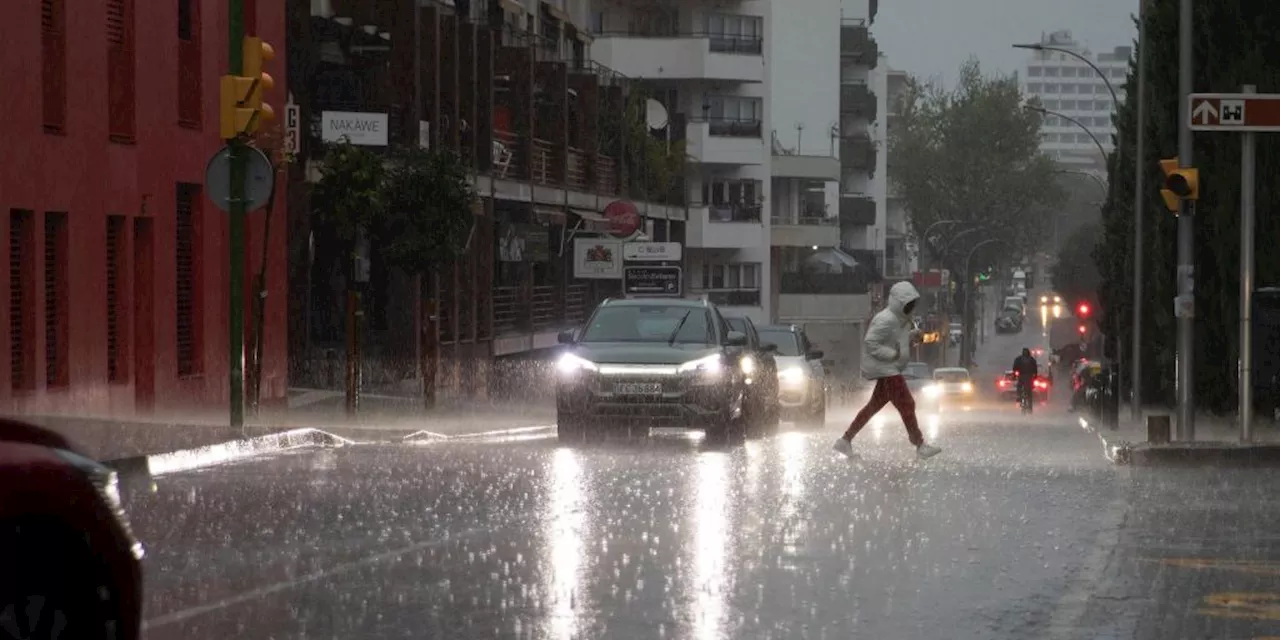 Wolkenbruch über Mallorca – Dutzende Einsätze der Feuerwehr