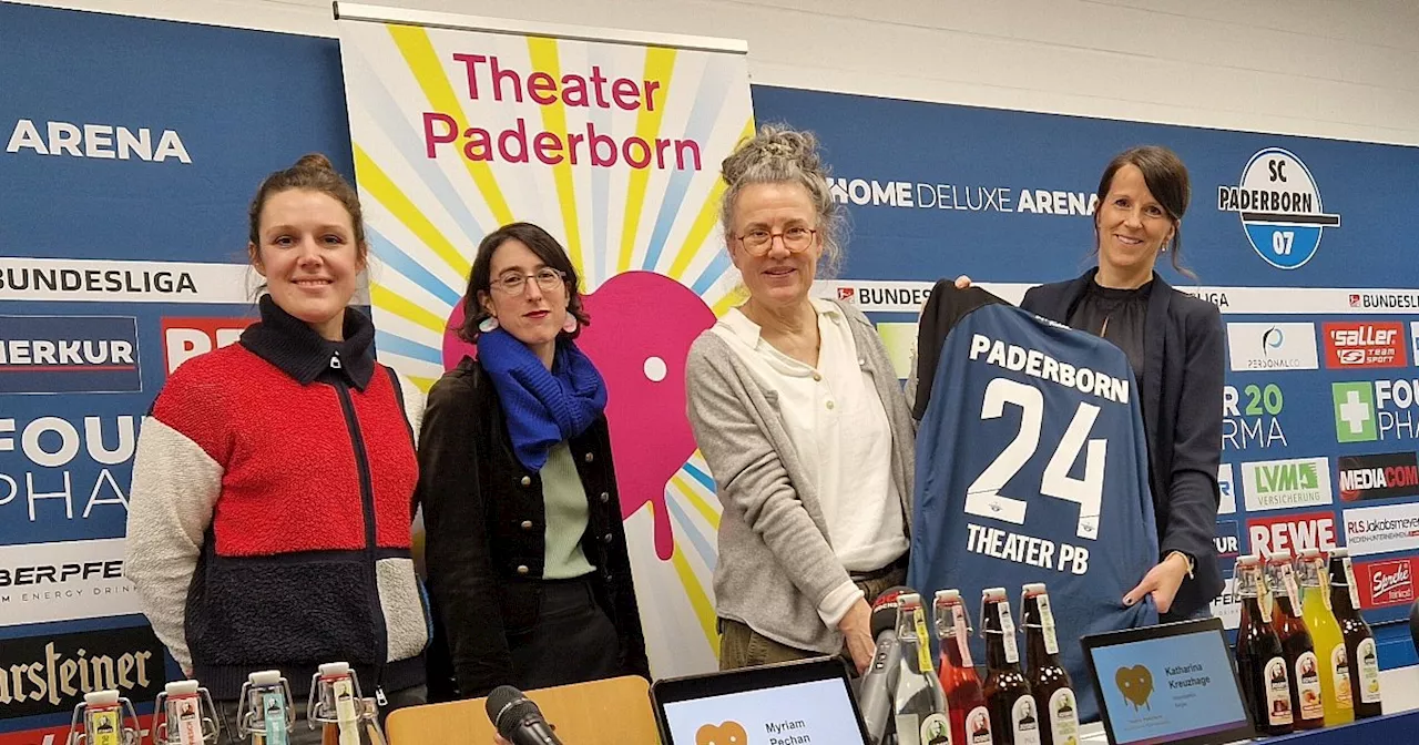 Fußball und Homosexualität sind Thema auf der Paderborner Theaterbühne