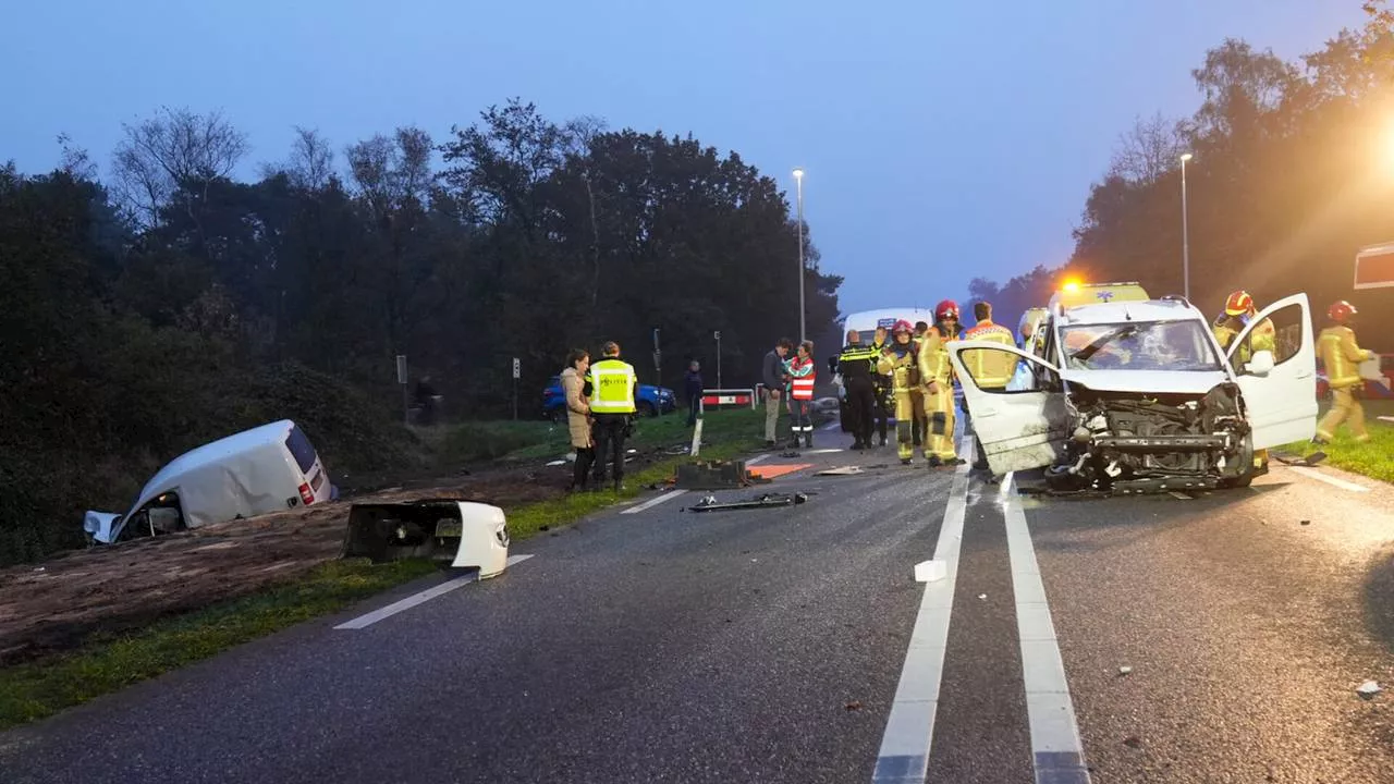 112-nieuws: gewonden bij botsing Asten • ongeluk op A67