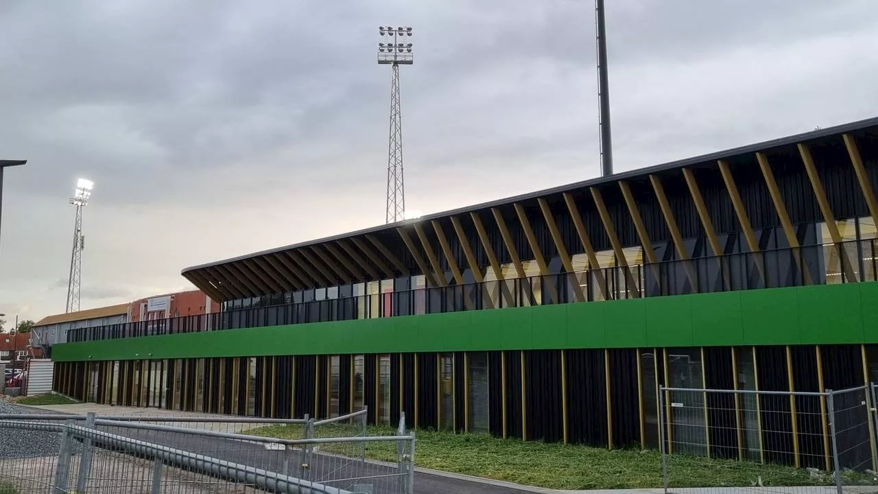 Nieuw veld in nieuw stadion van Helmond Sport zorgt voor dilemma