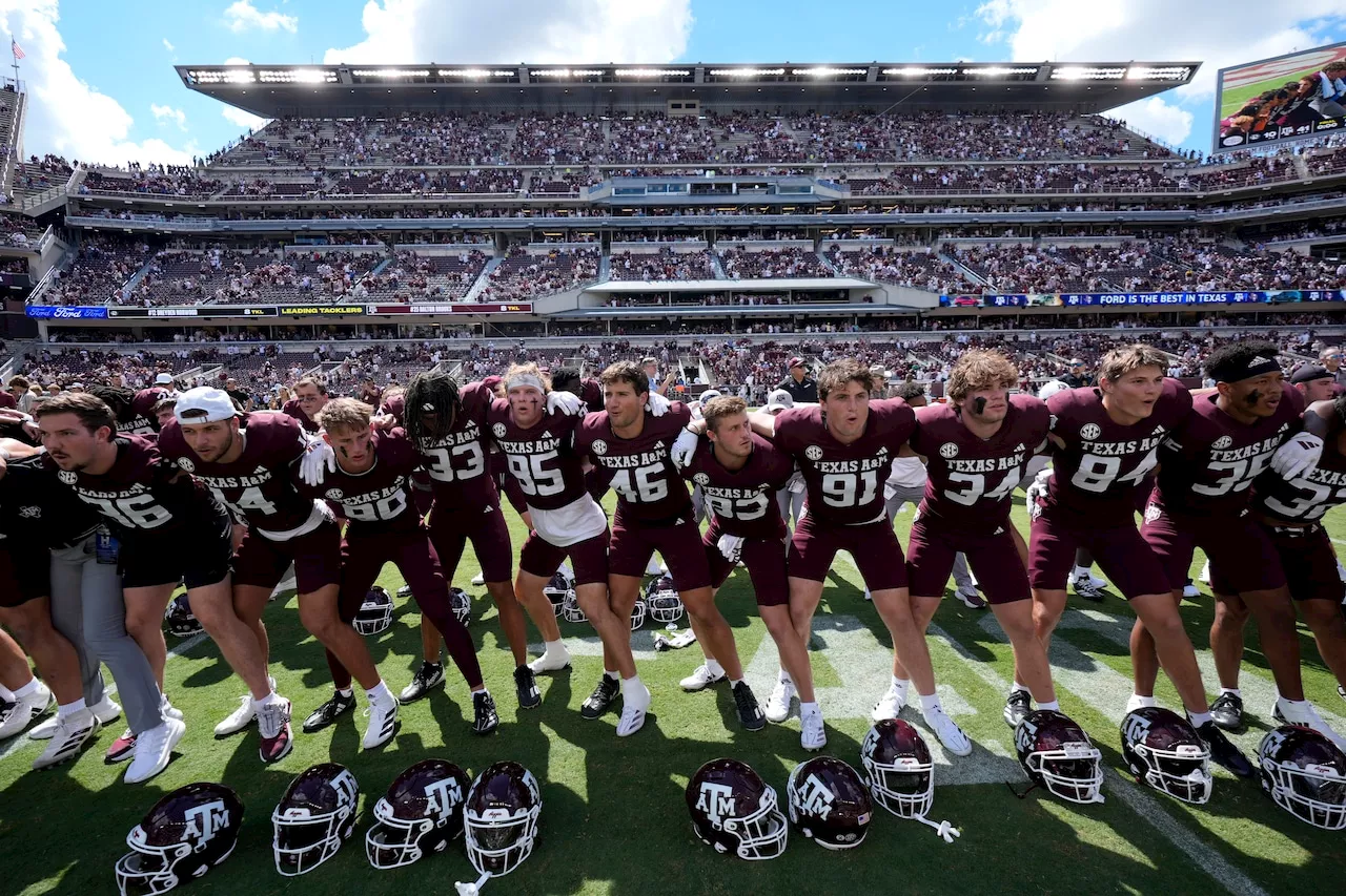 How to watch #10 Texas A&M vs. South Carolina football: Time, TV channel, FREE live streams