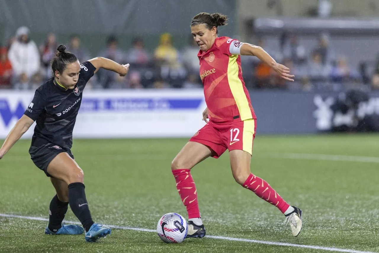 Canada's Sinclair scores in her retirement match and the Thorns down Angel City 3-0