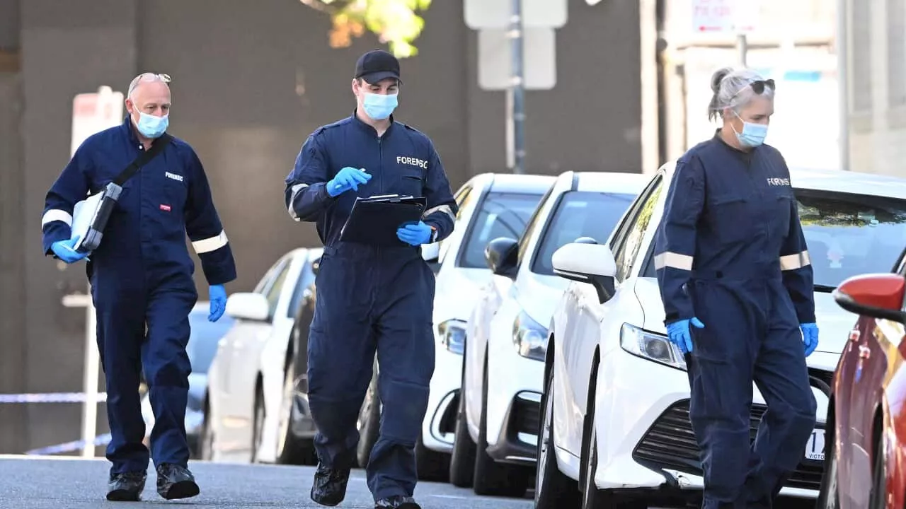 'Horrific incident': Police hunt gunman after fatal Melbourne shooting