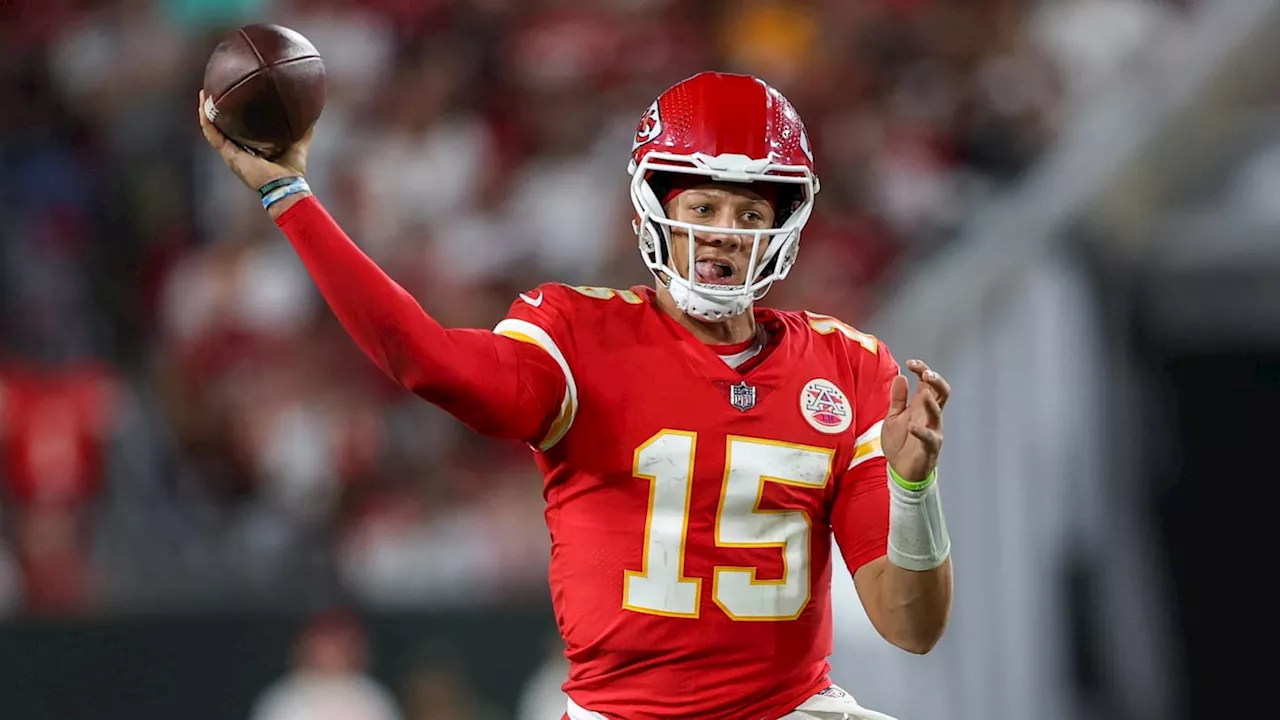 Chiefs vs. Buccaneers Preview: Any Danger of Home Upset for KC in Week 9?