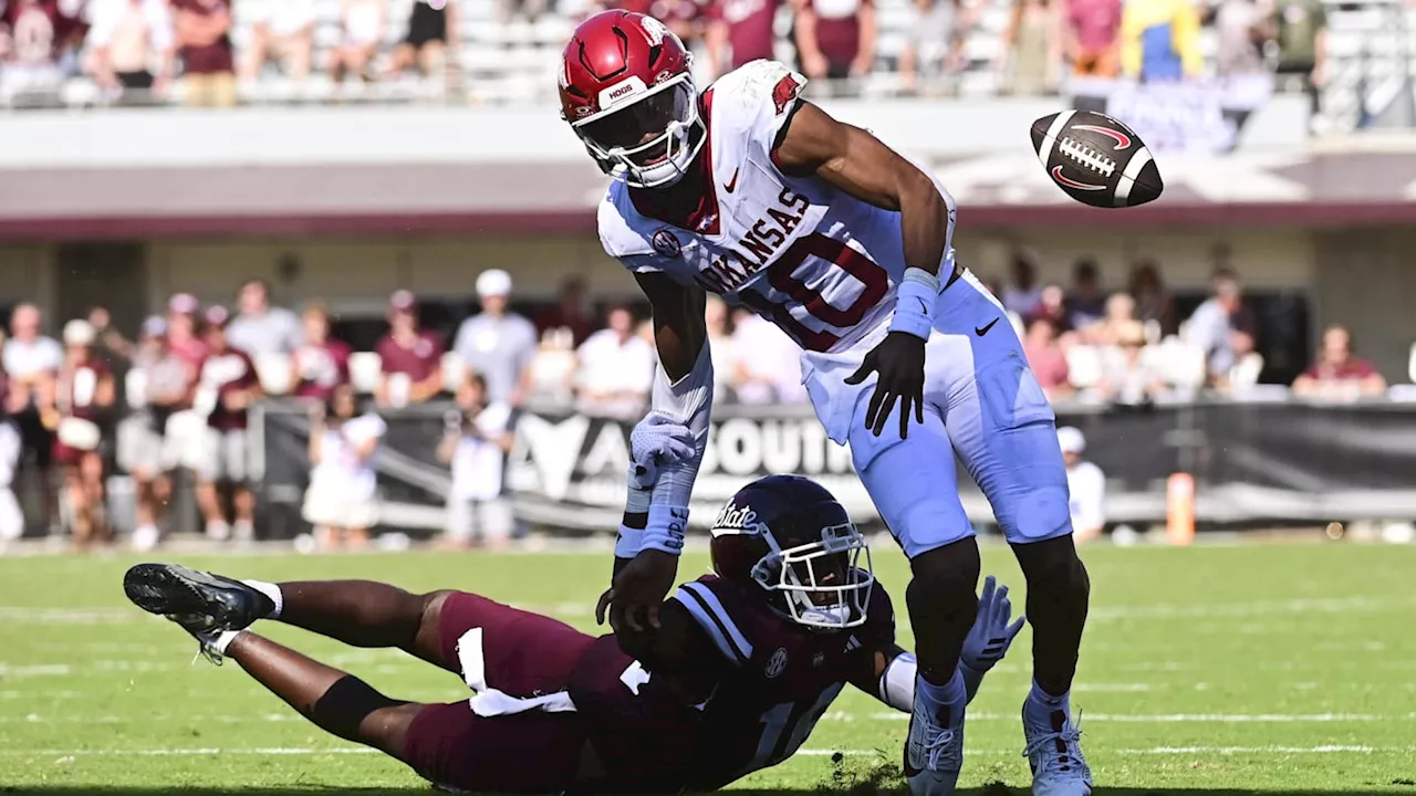 Hogs QB Taylen Green Goes Down After Big Play, Return Uncertain
