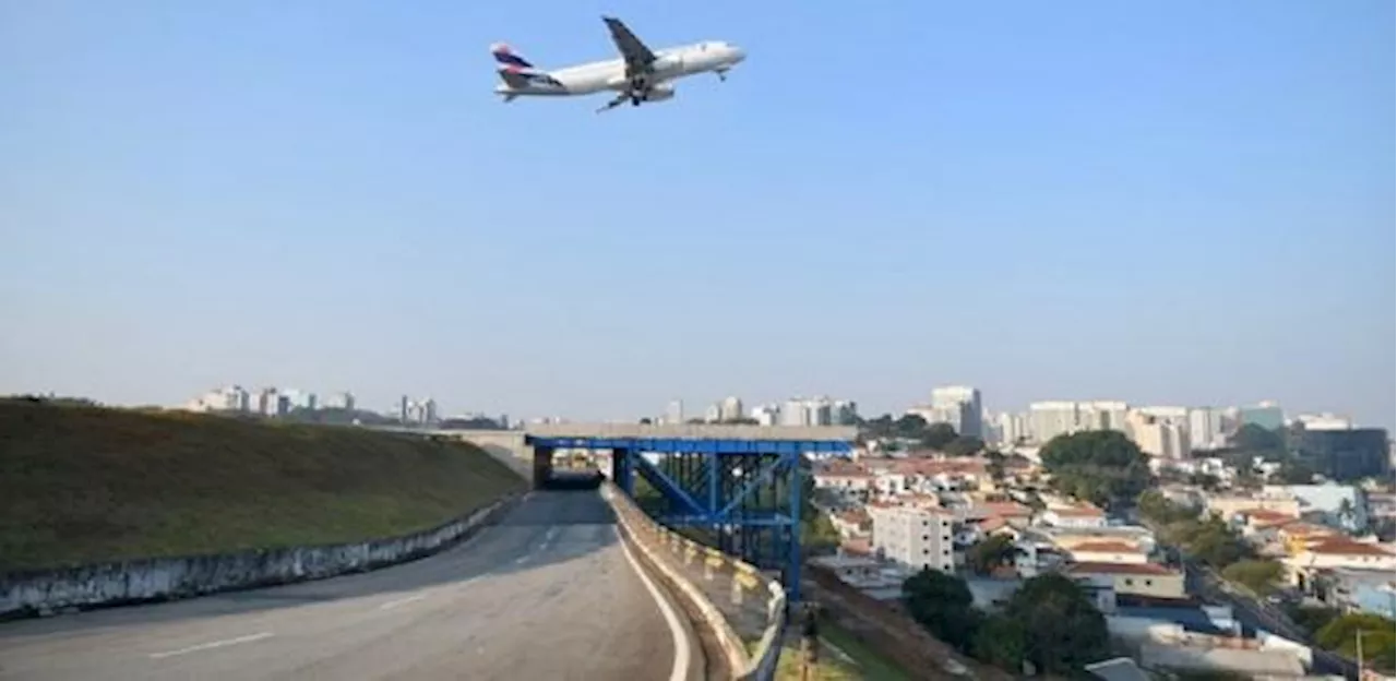 Aviões ficaram a 22 metros de bater em Congonhas em 2020, diz relatório