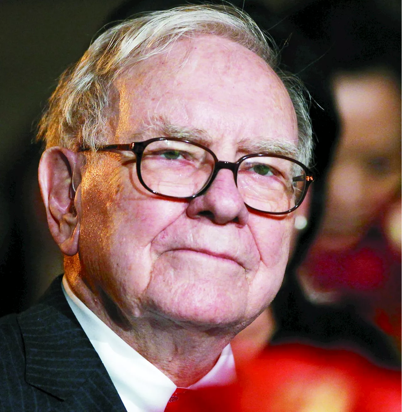 Recorde: Empresa de Warren Buffet chega a US$ 325 bilhões em caixa