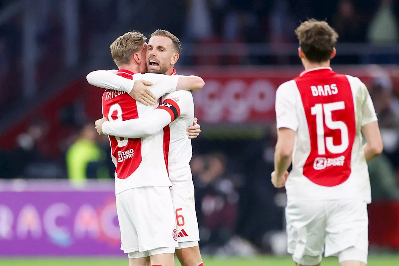 Henderson ziet Ajax stappen zetten: 'Een heel groot verschil met vorig jaar'