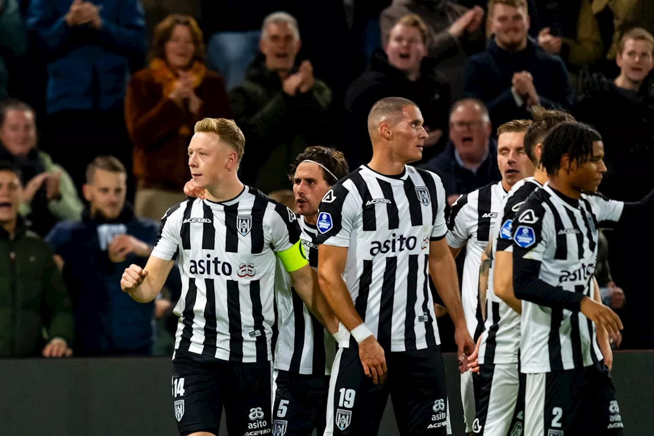 NAC onder toeziend oog Ten Hag na blamage ook onderuit tegen Heracles