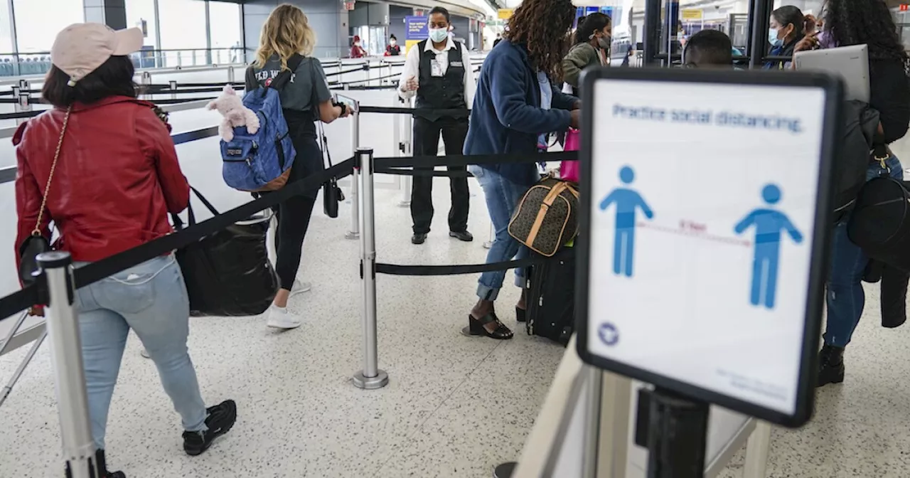 Scammers target travelers who want to use TSA PreCheck to avoid holiday travel rush