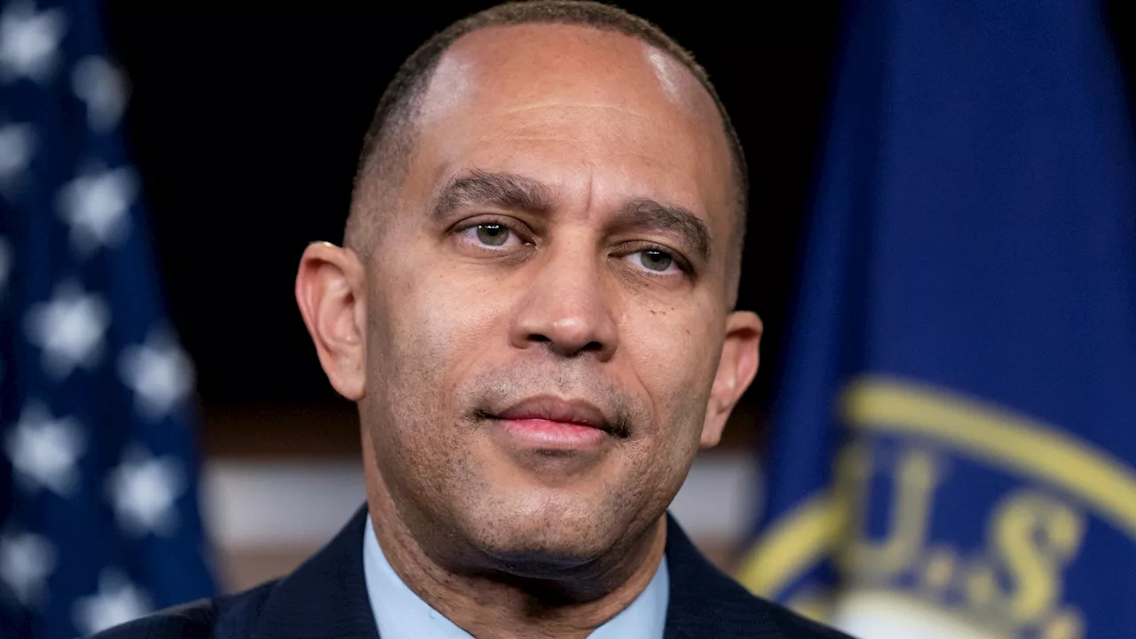 Hakeem Jeffries wins reelection as House Democratic leader despite party's losses