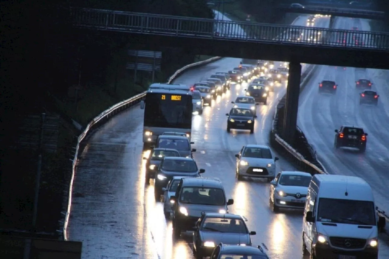 RN 12 et RN 164 en Bretagne : la circulation des poids lourds interdite