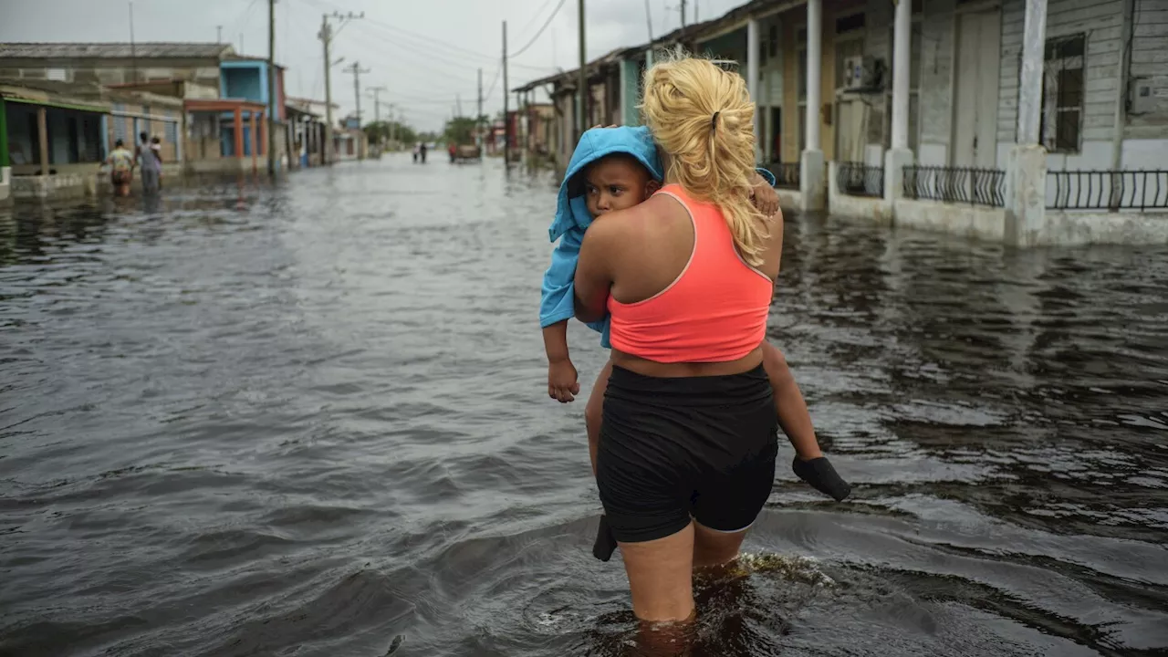 Climate change goosed hurricane wind strength by 18 mph since 2019, study says