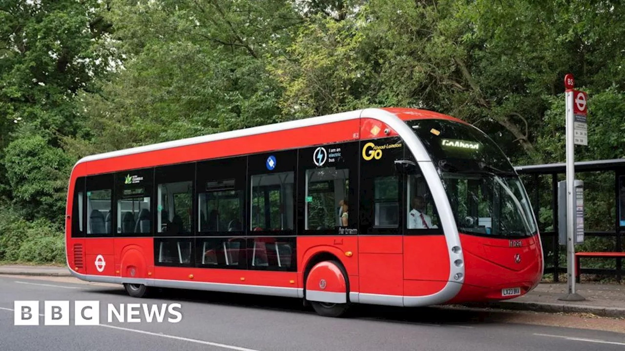 New tram-like buses begin running from Crystal Palace to Orpington