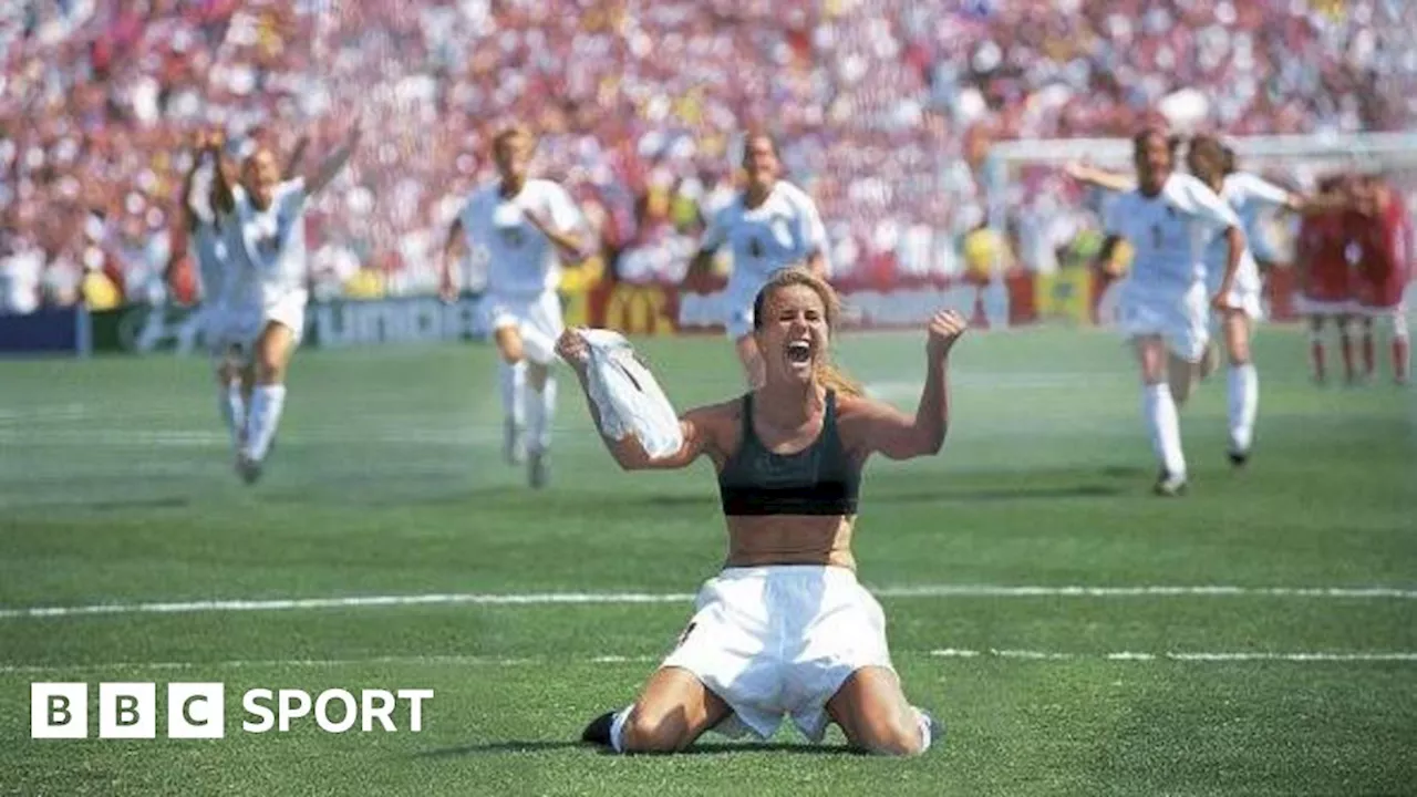 Brandi Chastain: The story behind iconic photo of USA's World Cup win