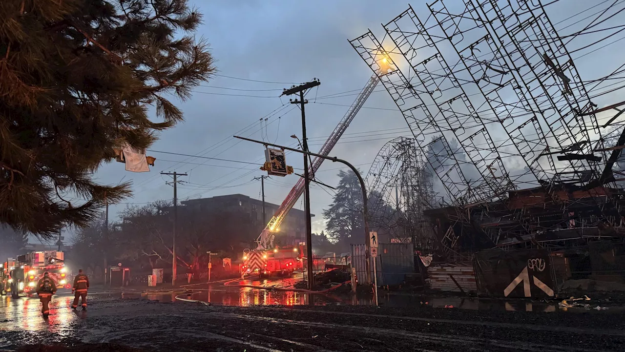 Structure fire closes access to Palmer Rd and Lodge Ave in Saanich