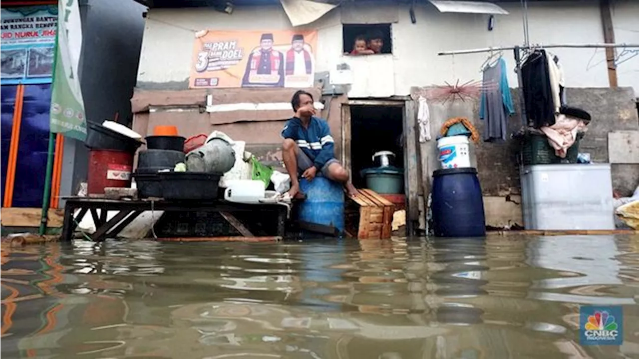 BMKG Warning Cuaca Ekstrem Hantam Wilayah RI, Awas Banjir-Longsor!