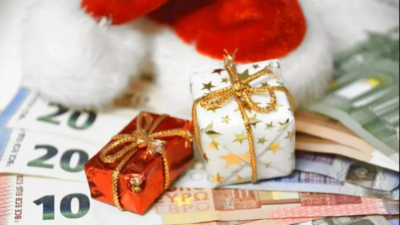 Bonus Natale, solo ai genitori anche separati con figli a carico (ma dipende dai redditi) la