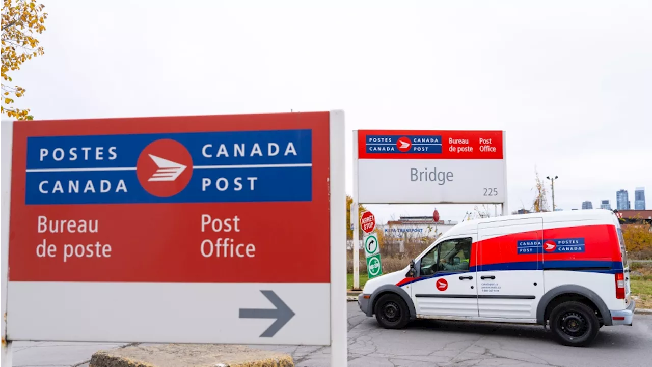 'They squandered 10 years of opportunity': Canada Post strike exposes longtime problems, expert says