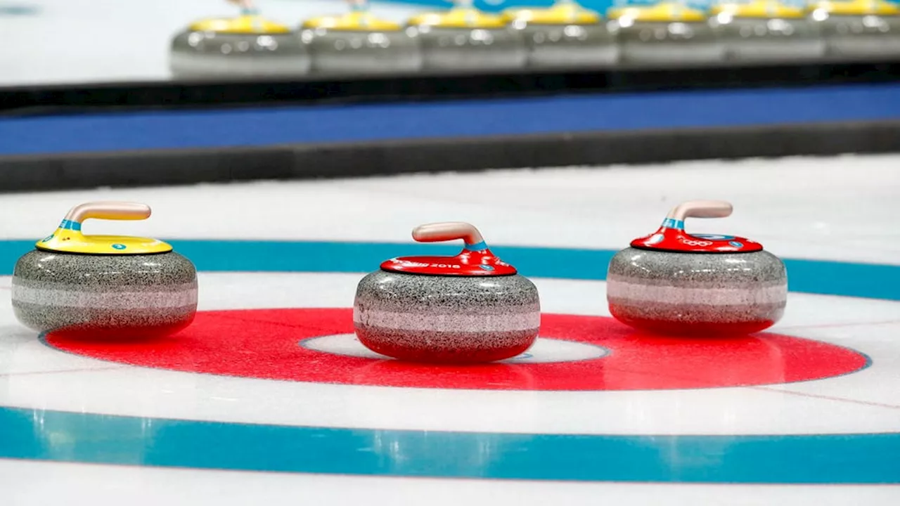 Hoppet om EM-semi lever för curlingsvenskarna