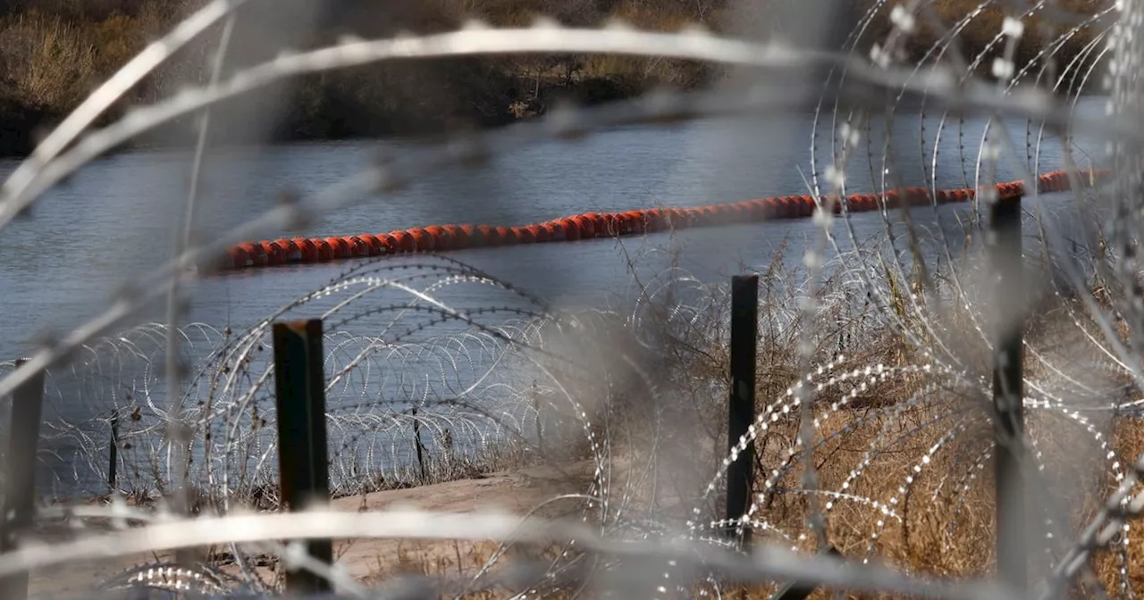 Texas installs more buoys along Rio Grande