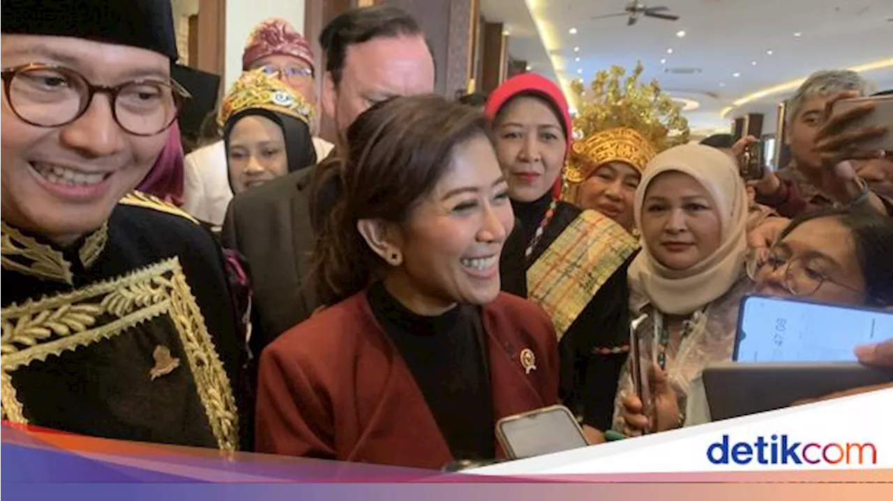 Rombak Struktur, Meutya Hafid Segera Umumkan Nama-nama Dirjen Komdigi