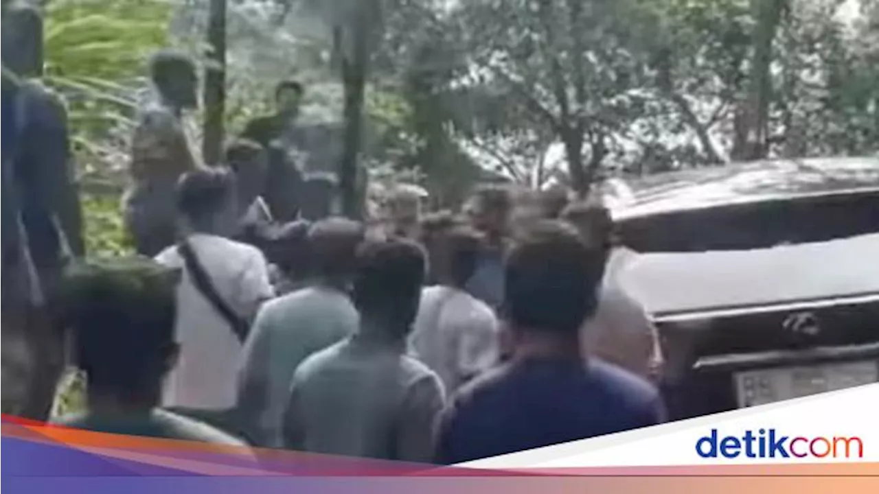 Rombongan Ketua DPP NasDem Diduga Diserang-Ditikam Sekelompok Orang di Tapteng