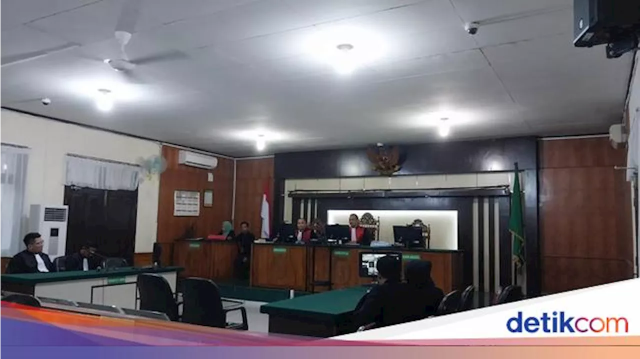 Tok! Eks Bupati Kuansing Sukarmis Divonis 12 Tahun Penjara