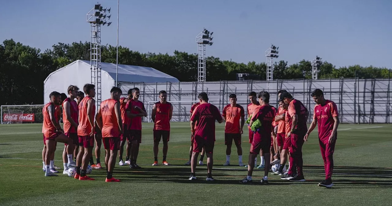 Con ausencias de peso y dos regresos, la lista de River para visitar a Independiente Rivadavia