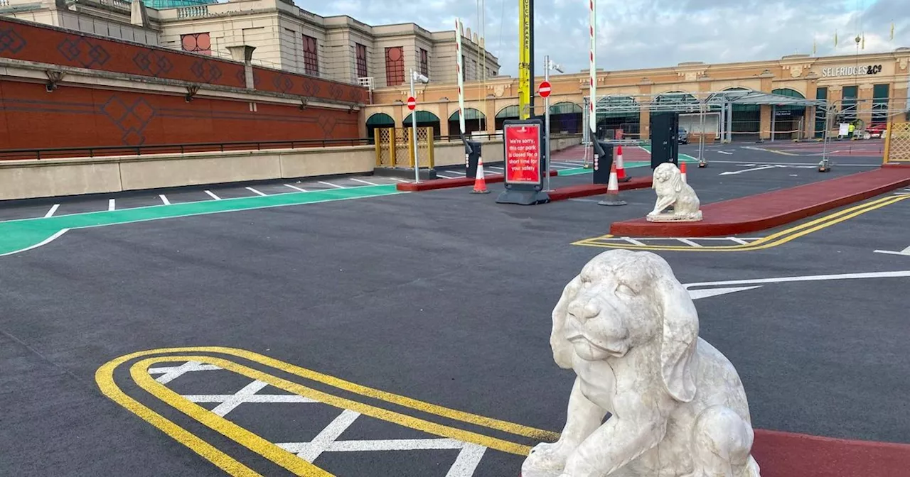 Shoppers slam 'joke prices' at Trafford Centre's first paid-for car park