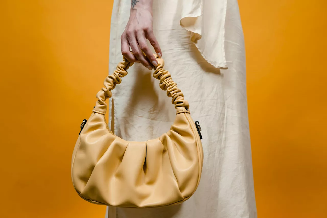 From Runway to Real Life: Embracing the Crescent Bag Trend 2024 / 2025 » Fashion Allure