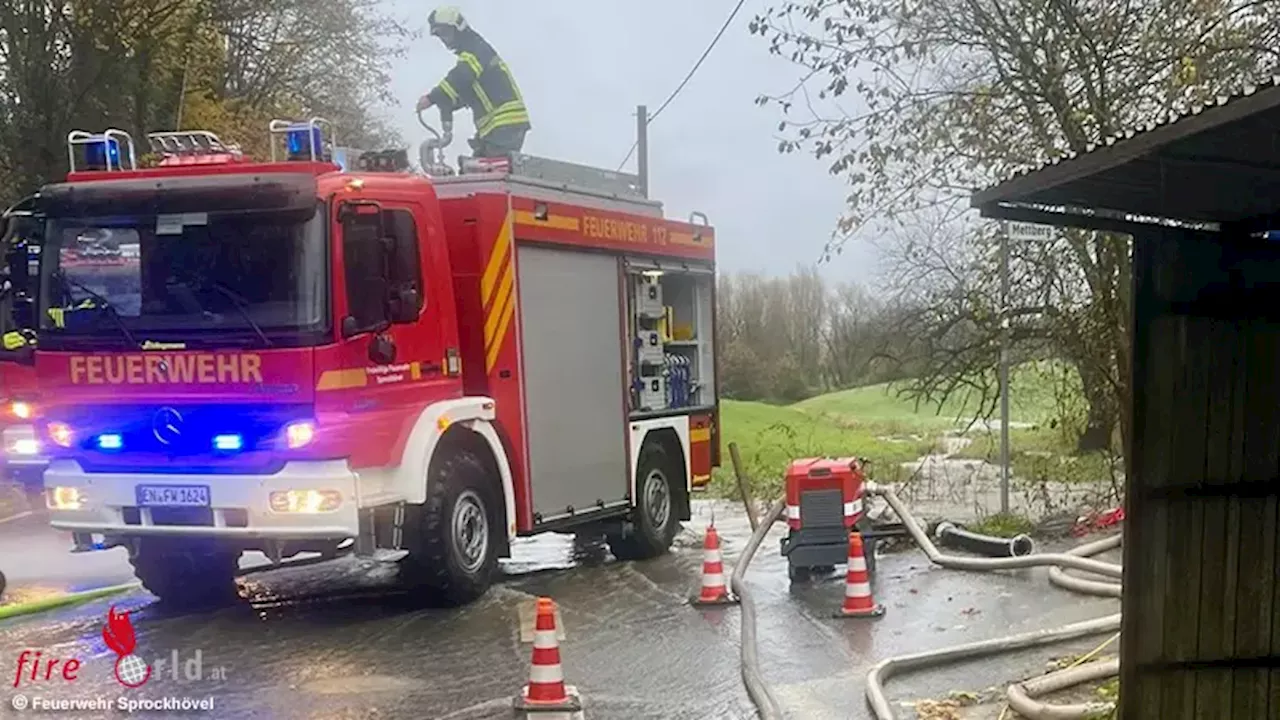 D: Hohes Einsatzaufkommen in Sprockhövel → Feuerwehr schützt Wohnhaus vor Wasser