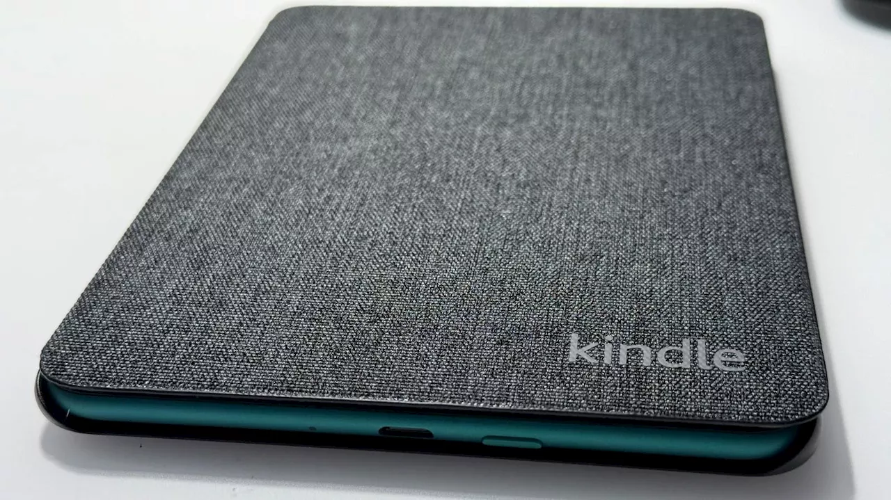 Why The 2024 Kindle Paperwhite Signature Edition Is The Best Kindle Ever