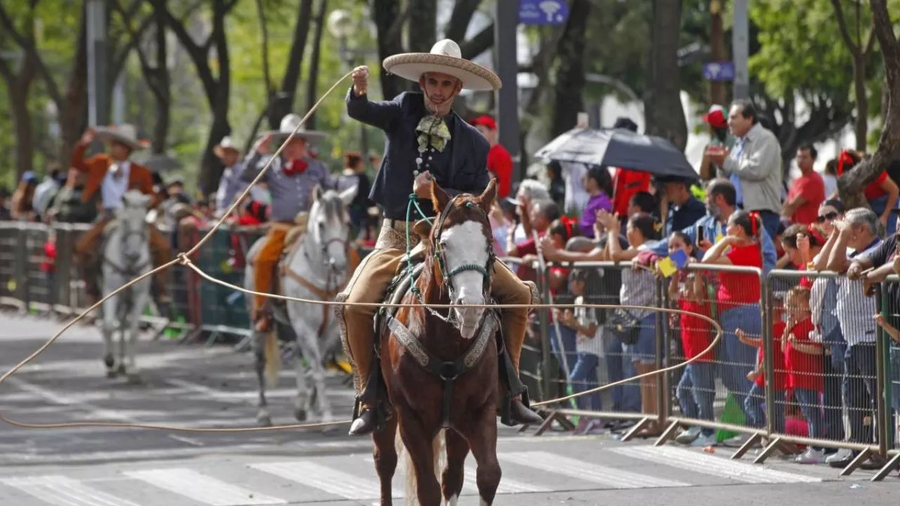 Desfile de la Revolución Mexicana CDMX HOY, 20 de noviembre EN VIVO