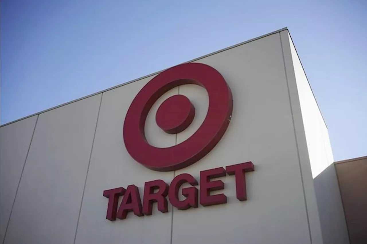 Target shares plunge on earnings miss, weak guidance