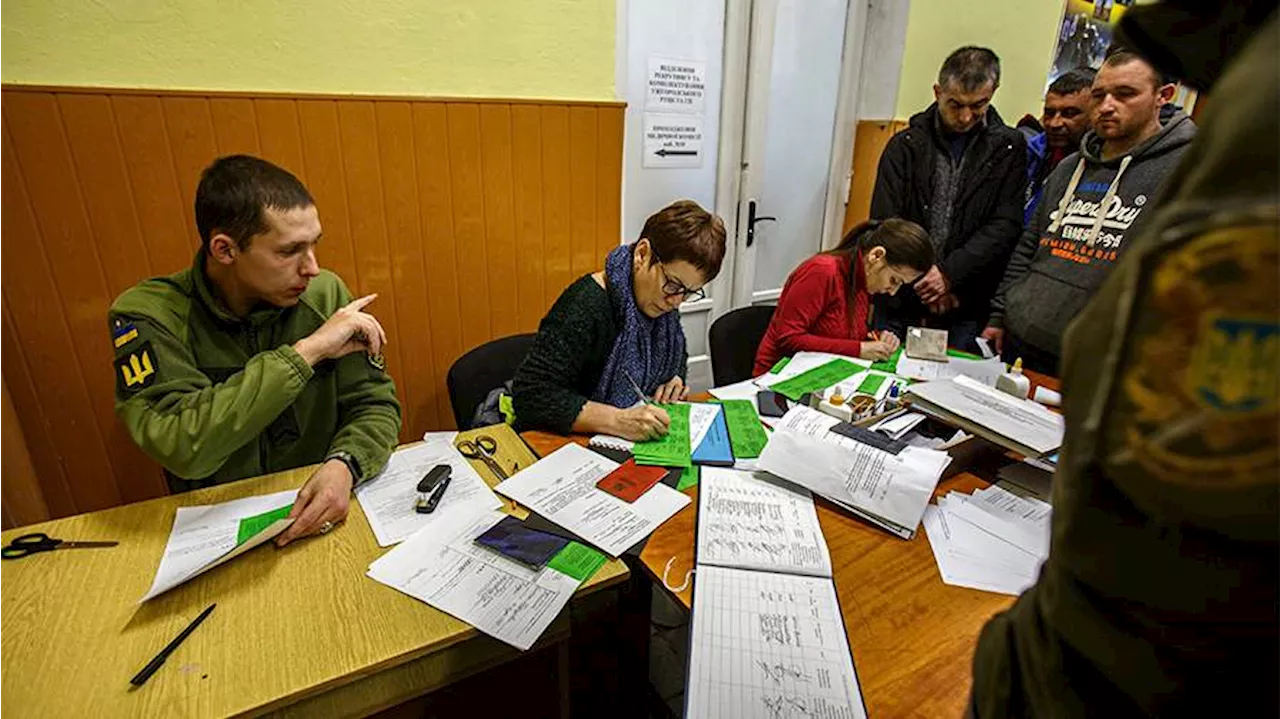 В ВСУ попросили поменять форму сотрудникам ТЦК из-за страха граждан перед ними