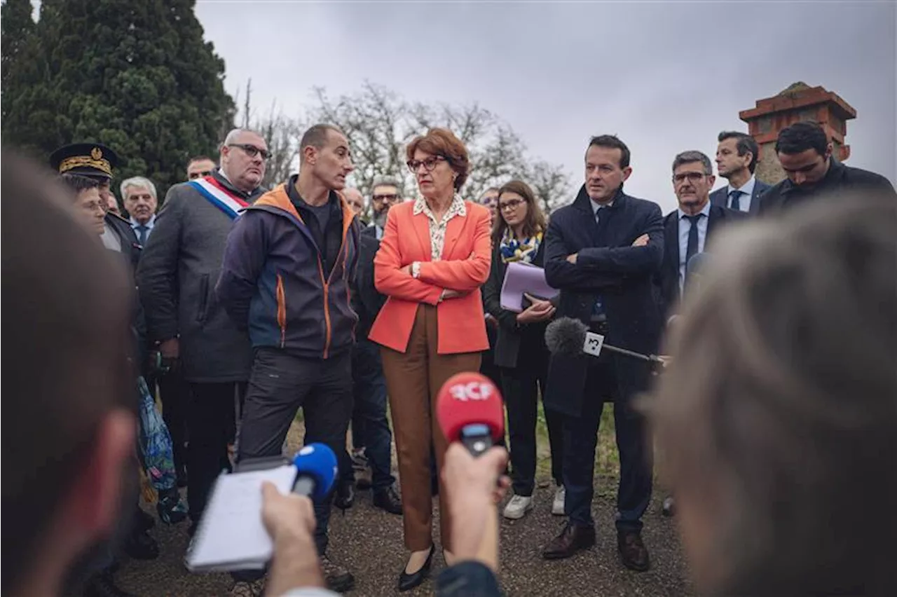 Colère des agriculteurs : «Bloquer le pays, ce n’est pas acceptable», met en garde Annie Genevard