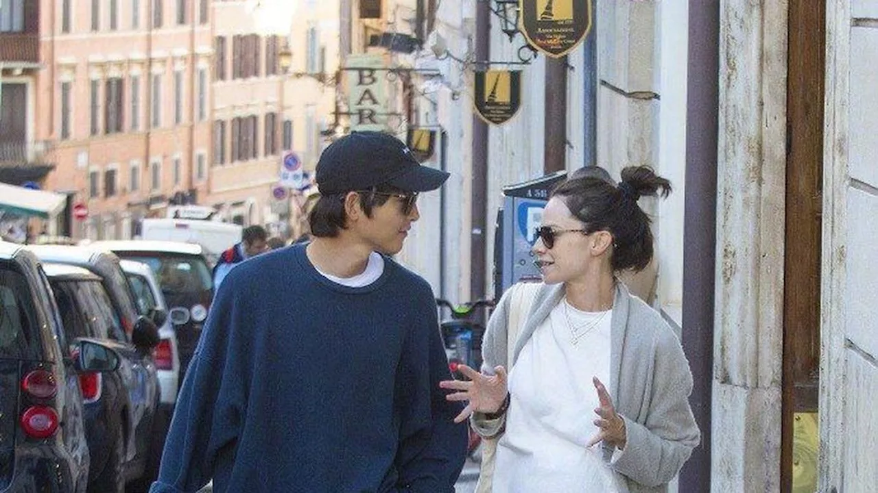 Song Joong Ki dan Katy Louise Saunders Dikaruniai Anak ke-2, Lahiran di Roma Italia