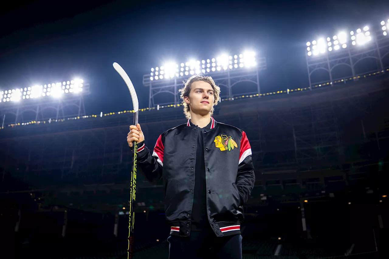 Blackhawks Winter Classic jerseys unveiled by NHL