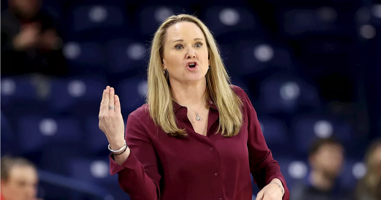 Los Angeles Sparks hire Utah's Lynne Roberts as next head coach