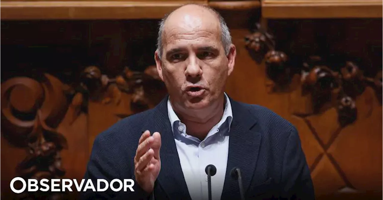 PCP vai faltar à sessão solene do 25 de Novembro no Parlamento