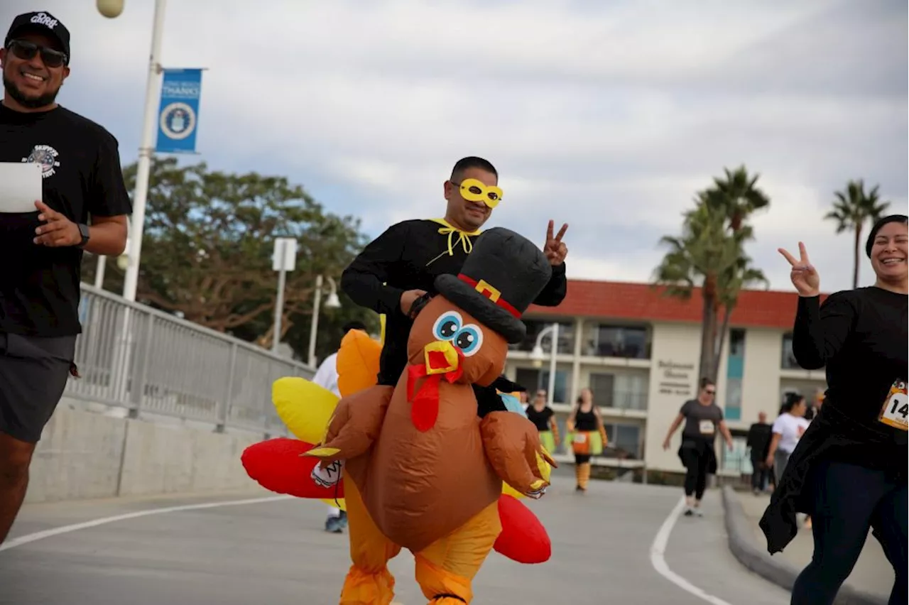 Before feasting, how about a Thanksgiving Day jog–Here are some Turkey Trots across San Diego