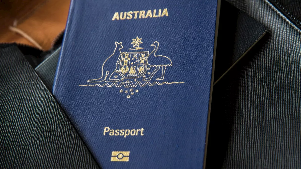 Number of lost and stolen Australian passports rises ‘significantly’