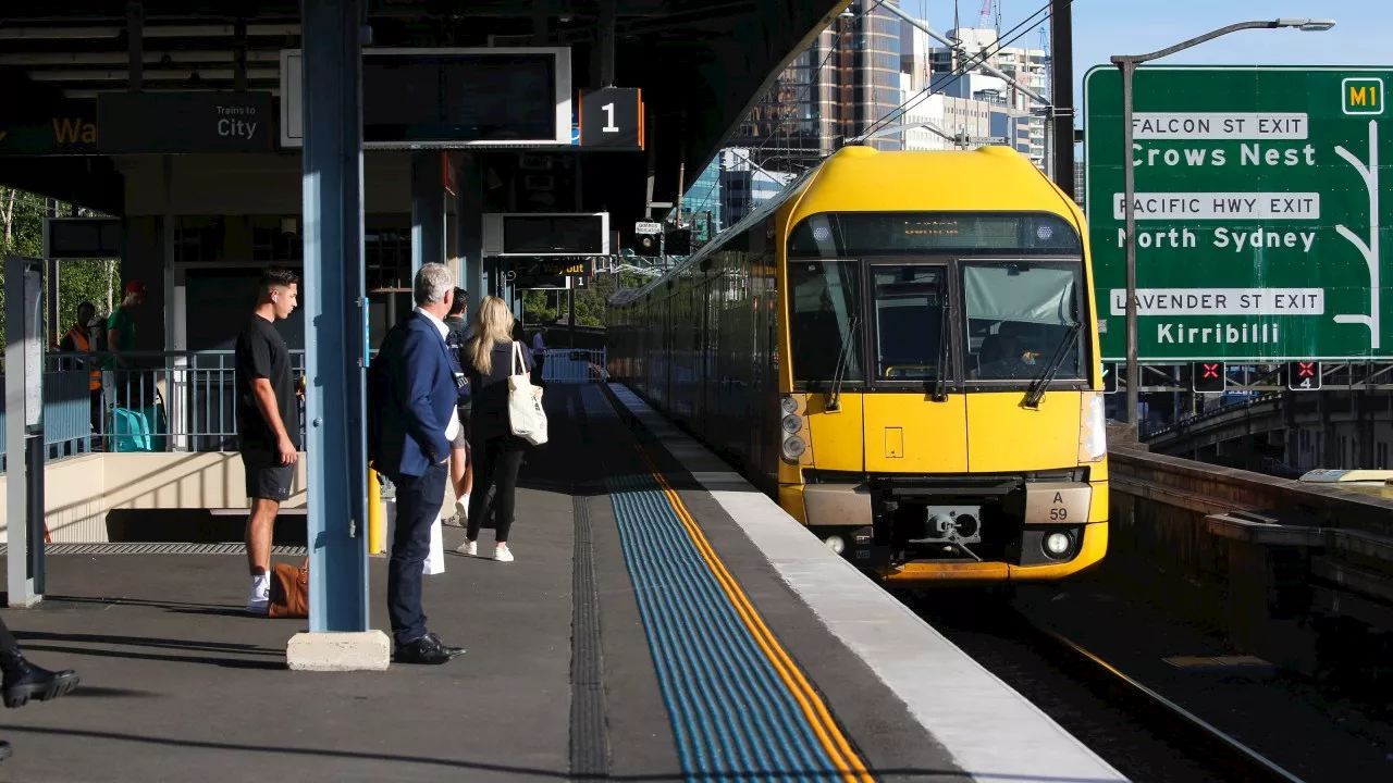 Sydneysiders brace for train shutdown as union talks continue