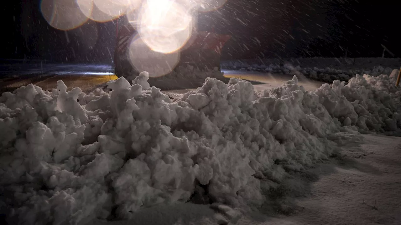 Wetter: Schneefall und Glätte in Bayern