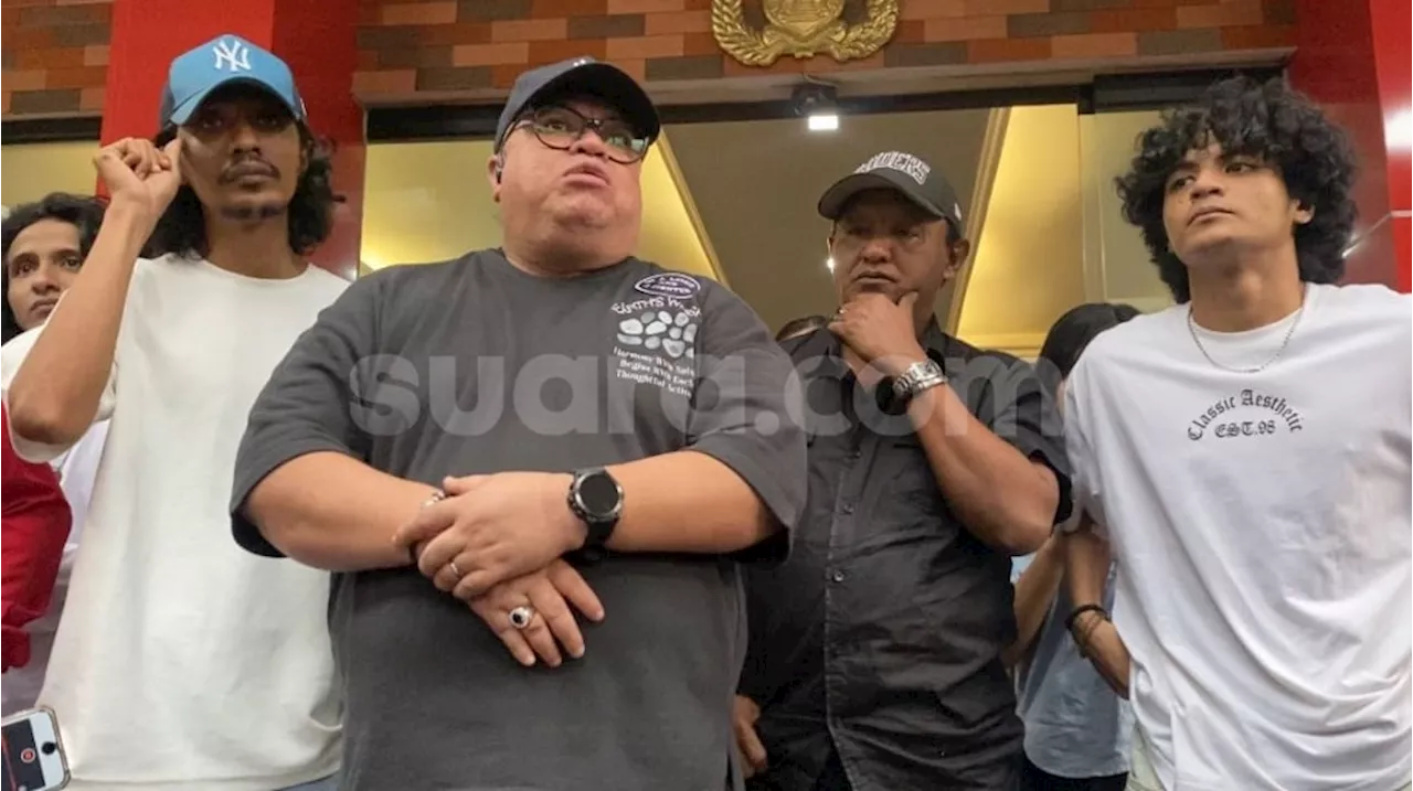 Disebut Nikita Mirzani Mirip Monyet dan Keluarga Termiskin, Ayah Vadel Badjideh: Sakit Banget