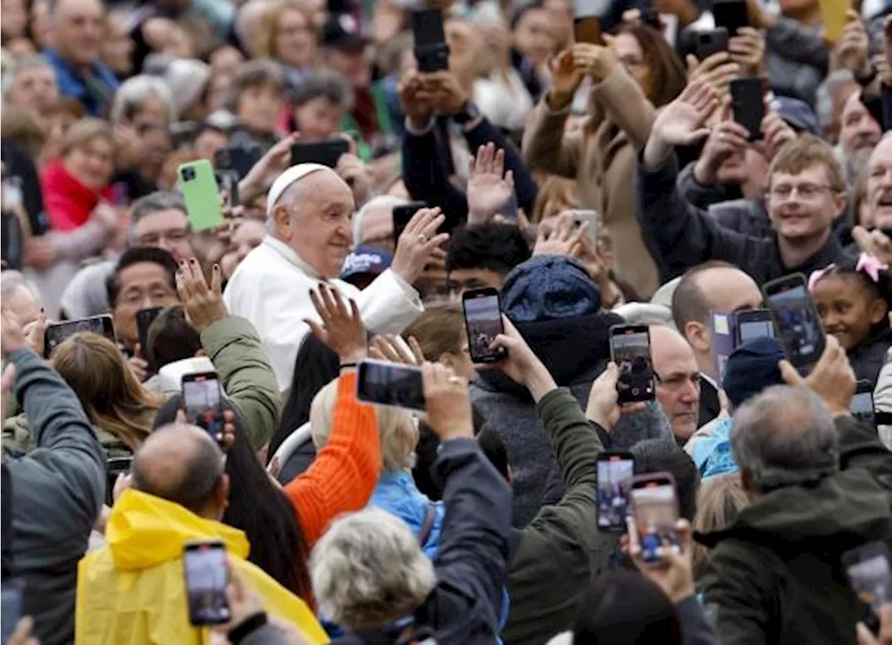 Modifica el papa Francisco algunos de los ritos del funeral de los pontífices