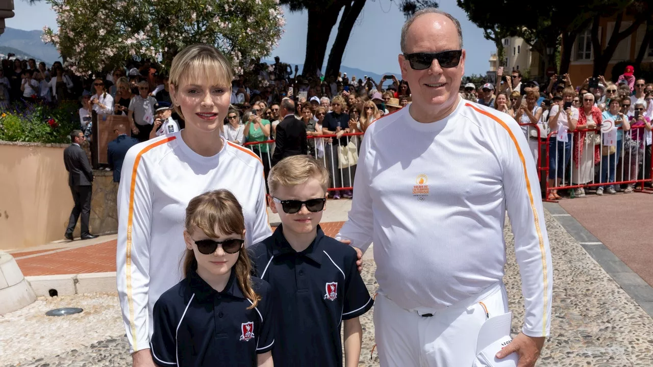 Albert de Monaco se confie sur sa relation avec ses enfants, les jumeaux Jacques et Gabriella, son épouse Charlène et ses neveux