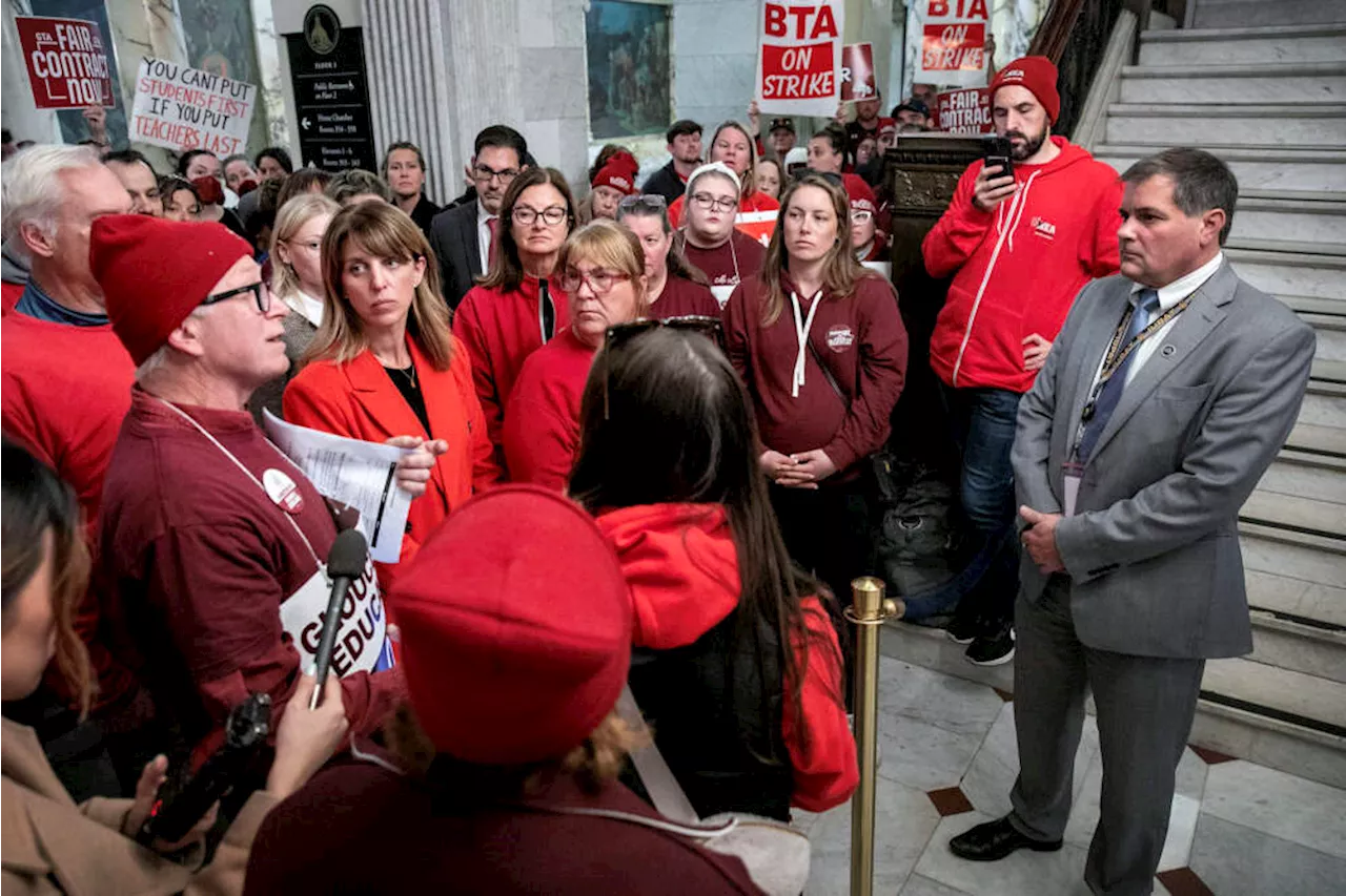 North Shore educators on strike rally at State House