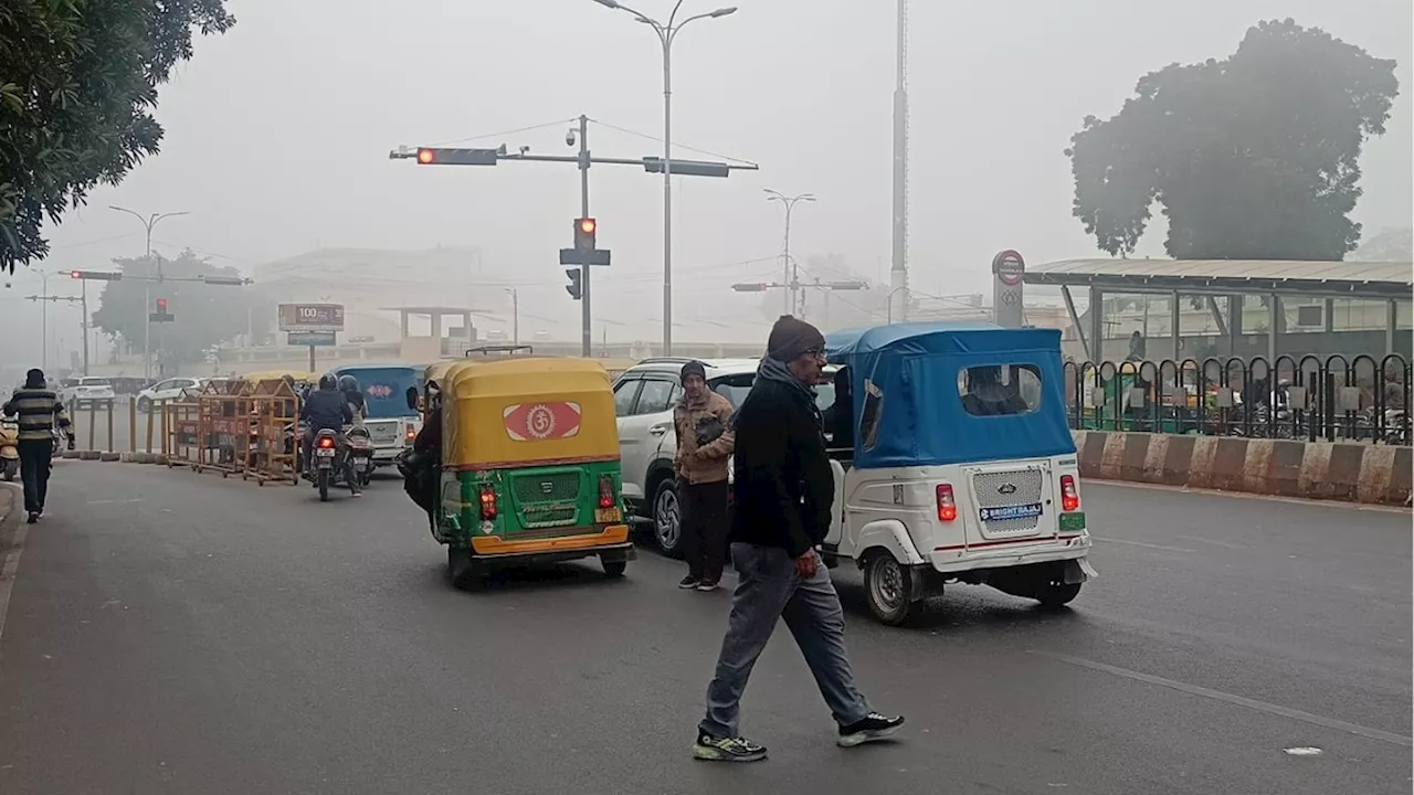 Weather Today: कोहरे के बीच दिल्ली-यूपी में अब गिरेगा तापमान, मौसम पर आया IMD का ये अपडेट